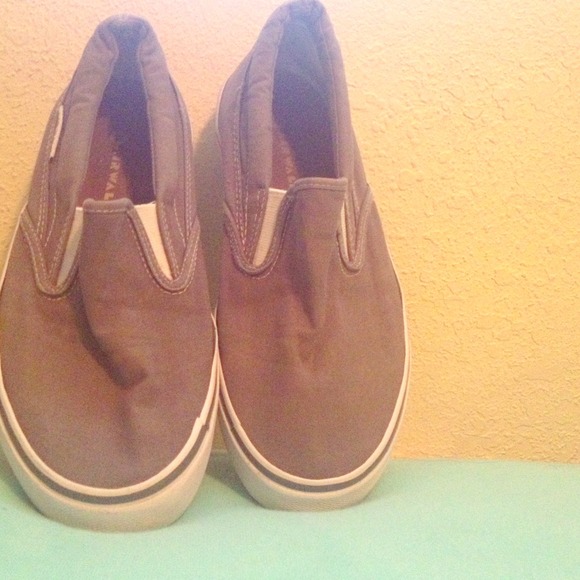 Clean air walk grey like vans slip ins