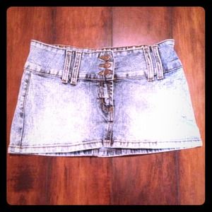 Denim skirt
