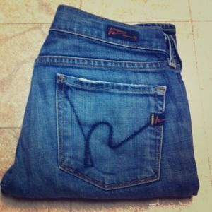 SOLD IN BUNDLE! COH Kelly Crop Jeans