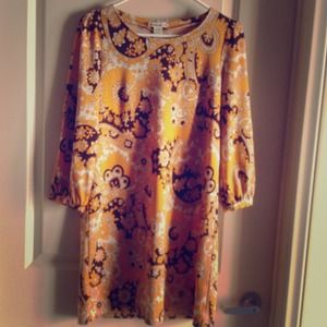 Cute classic dress, 92%polyester fabric Size small