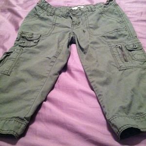 Capri cargo pant