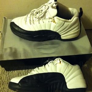 Jordan retro Low 12s