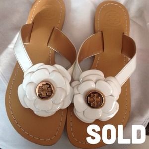SOLD SOLD SOLD Tory Breely Sandal New No returns.
