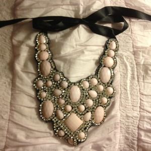 Bib necklace