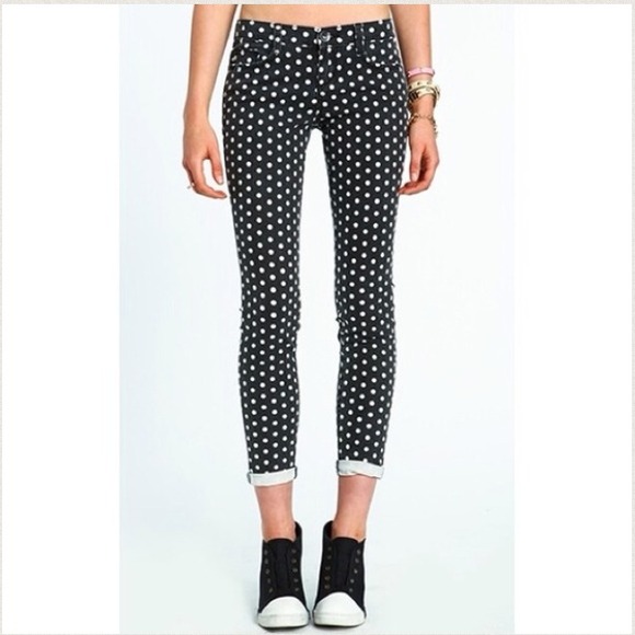 ✖️SOLD✖️Black Polka Dot Skinny Jeans - Picture 2 of 4