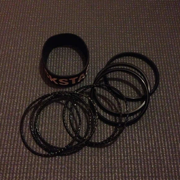 Bracelet bundles