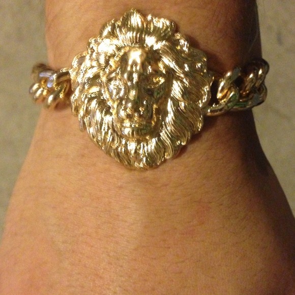 Unisex lion bracelet