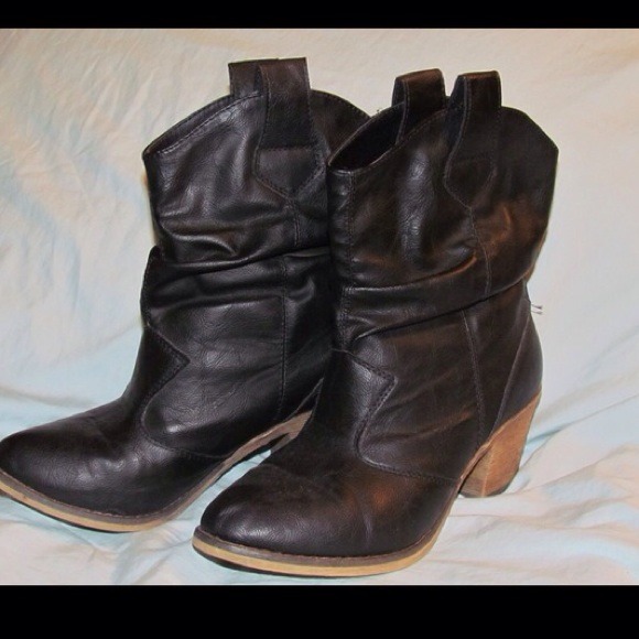 Imitation black leather boots