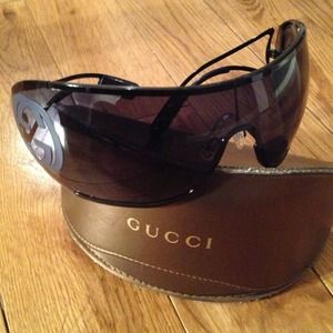 Woman's Black Authentic Gucci Shades!!!