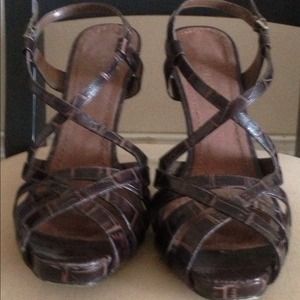 Nine West Brown Strap Sandals