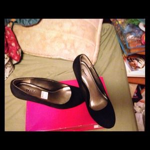 Women's dexter Kylie wedge heels!!!