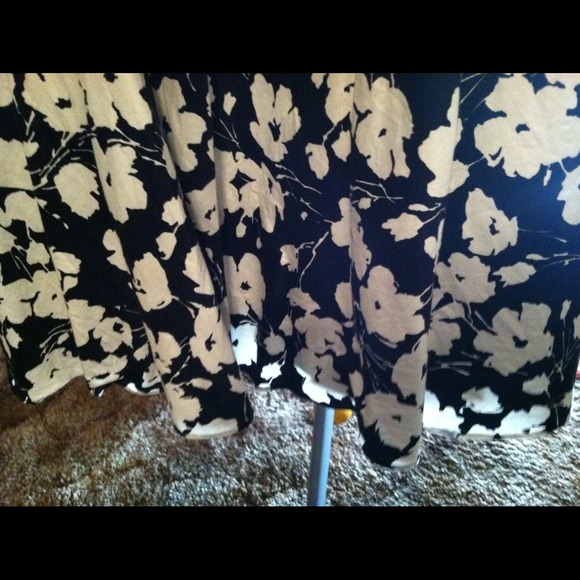 🚫SOLD🚫 - Picture 3 of 4