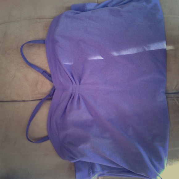 Lululemon purple workout tank with built in bra.