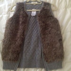 Fur vest