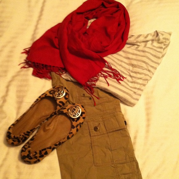 Red pashmina
