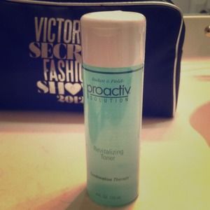 Proactiv Revitalizing Toner