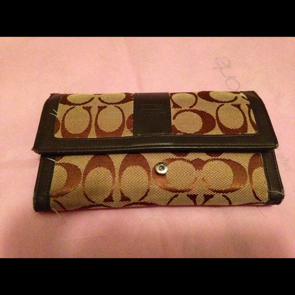 Coach wallet