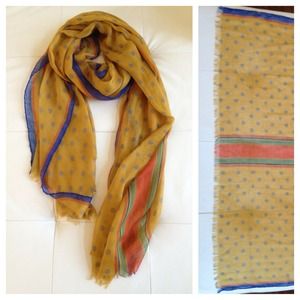 Adorable polka dot scarf, NWOT