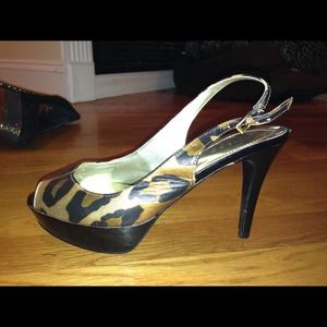 Leopard Guess heels