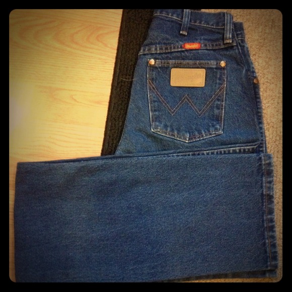 Dark blue Wrangler Jeans