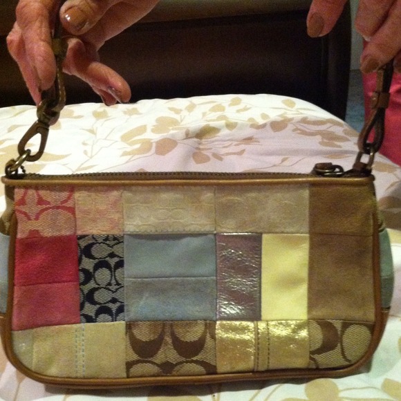 SOLD!!! - Picture 1 of 5