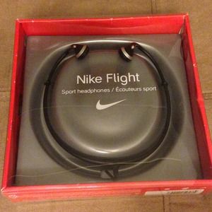 Nike Flight Sport Headphones - Black