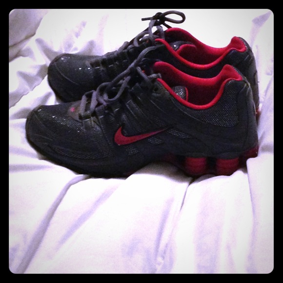 Nike Shox **reserved until Thursday**