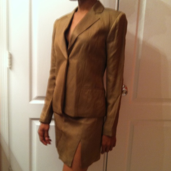 2-piece olive suit