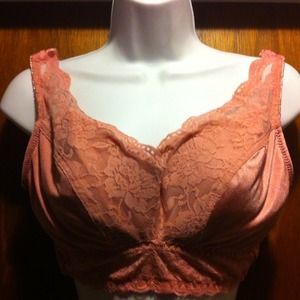 Rhonda Shear Bras 38-40