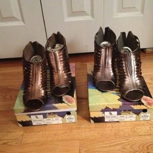 💋💋SOLD💋💋