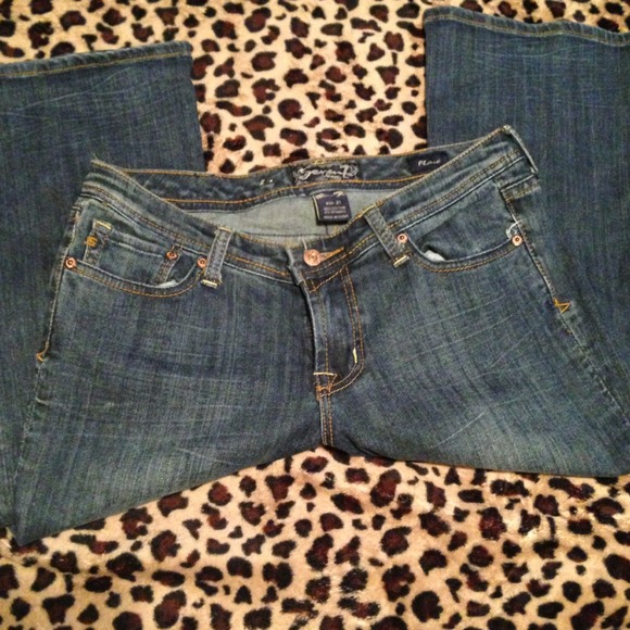 Seven 7 Jeans Dark Wash Flare Size 31