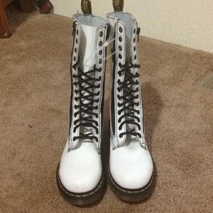White Dr.Martens