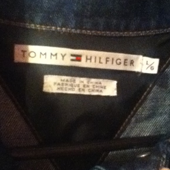 Tommy Hilfiger Denim Jacket.🎀 OBO!! :)) - Picture 2 of 4