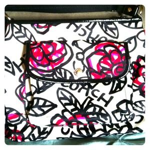 Like new, coach handbag