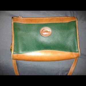 Dooney & Bourke cross body Hunter green and tan