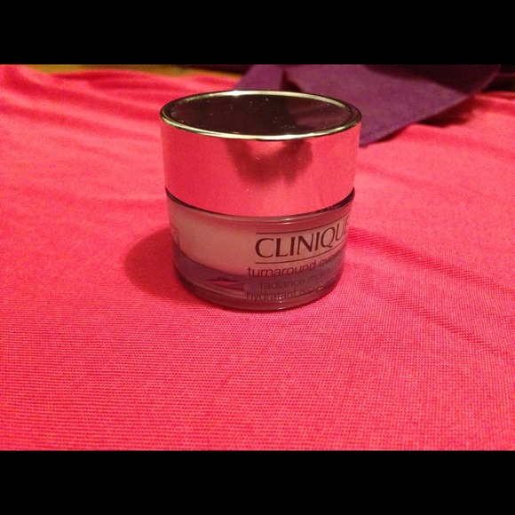 Clinique Turn Around Mosturizer