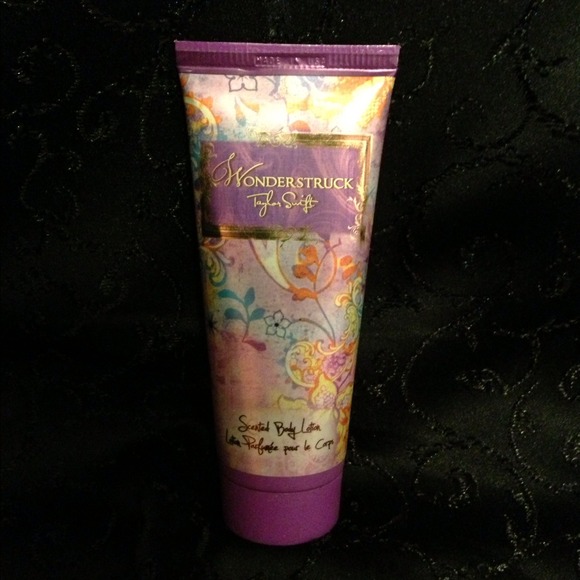 Wonderstruck Body Lotion by Taylor Swift