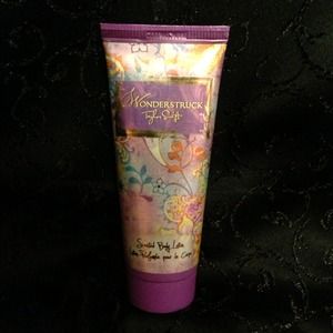 Wonderstruck Body Lotion by Taylor Swift