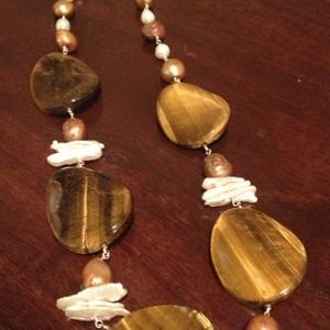 Tiger eye and Mother of pearl Necklace