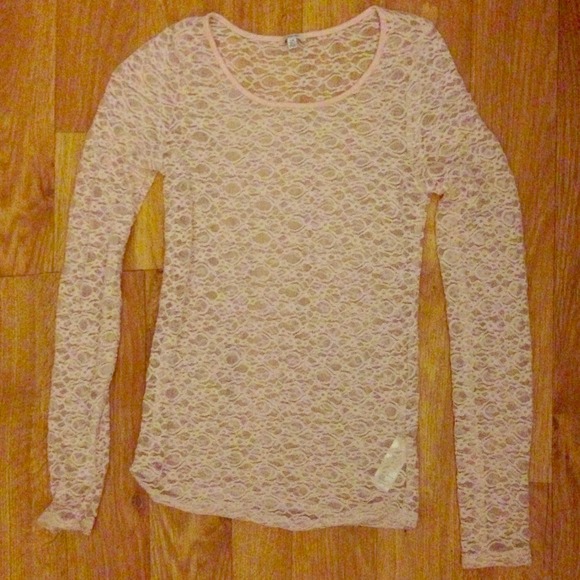 Lacy Ling Sleeve