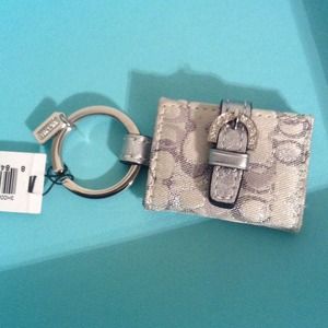 Coach keychain SOLD to @sicilianacarina