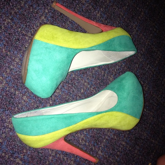 Patel colored heels