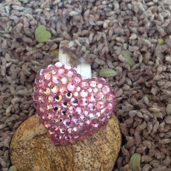 Tarino Tarantino heart crystal ring