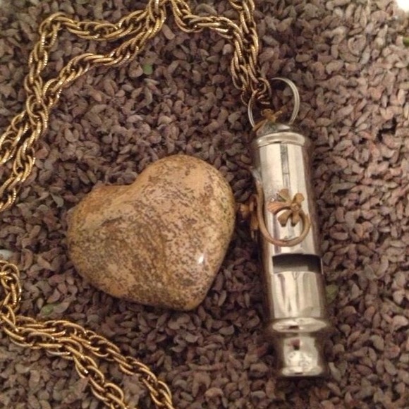 whistle like austin and flynn on disney channel