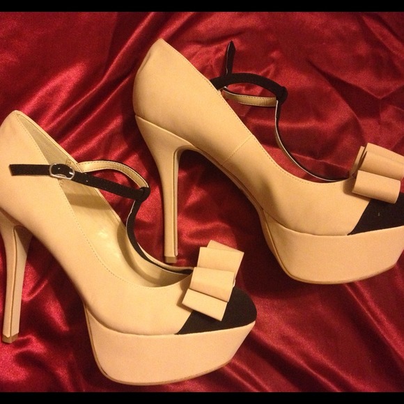 T-Strap Nude and black platform pumps!