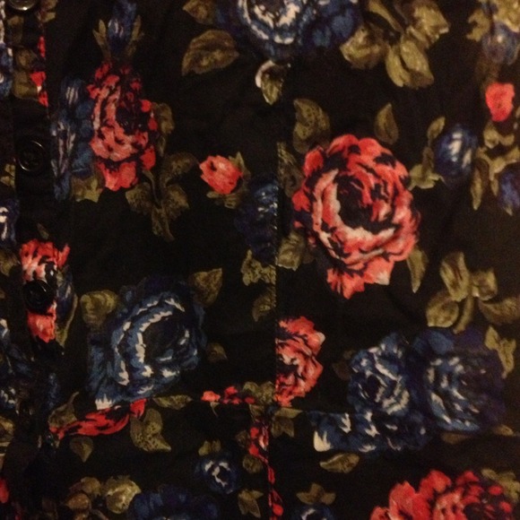 Floral Urban outfitter dress - Picture 2 of 3