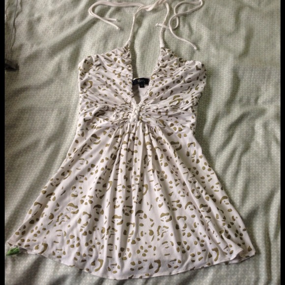 Sky gold and white leopard print top
