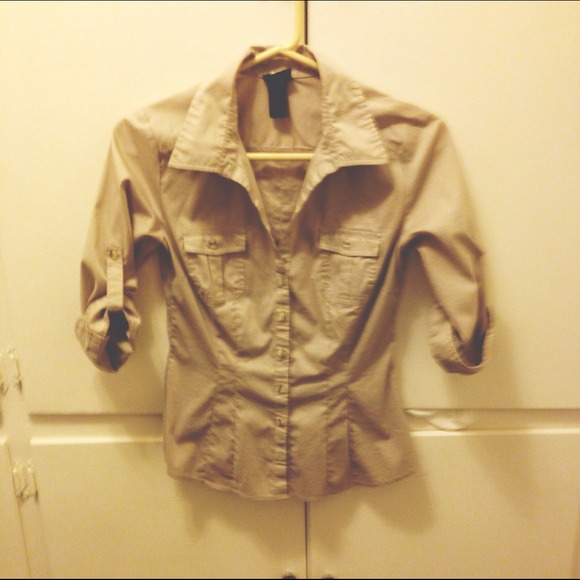 Great button up shirt
