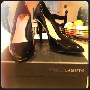 Vince Camuto Black Patent Leather VC-Heath Heels