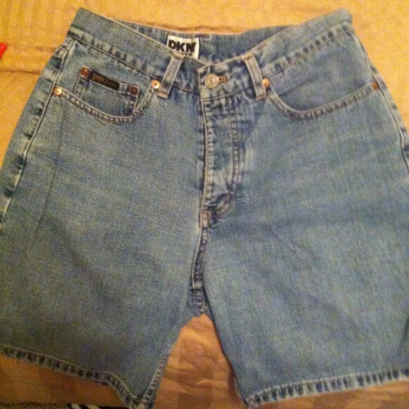 DKNY JEAN SHORTS